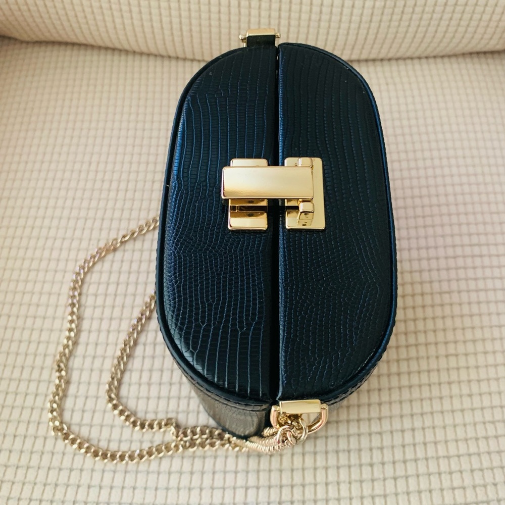 TOPSHOP Shoulder Bag - Picture 9 of 15